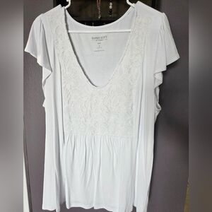 Torrid Super Soft White Lace Babydoll Tee – Size 2